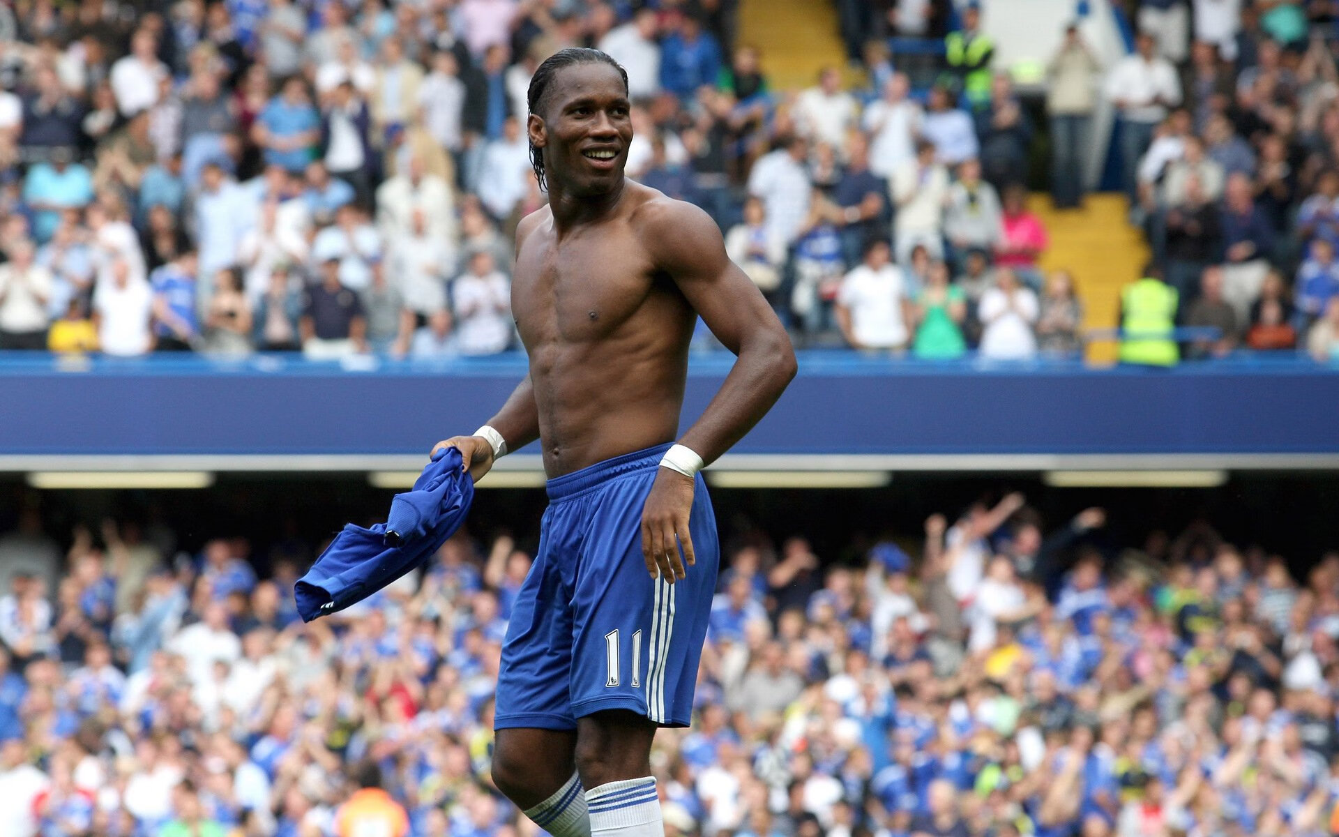 中甲球队设置体能大数据中心监测全队状态趋势，中国足球队体能测试标准